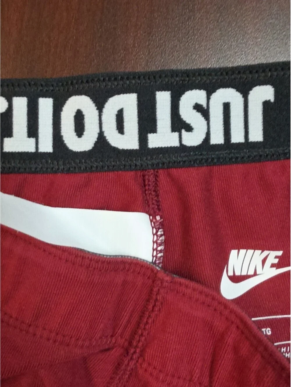 Nike Sportswear Leg-A-See Women's Red  Leggings Size XL